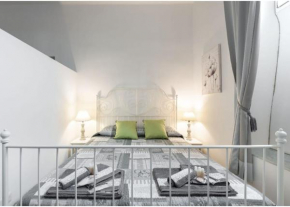 Trastevere rome's heart charming & cozy appartment